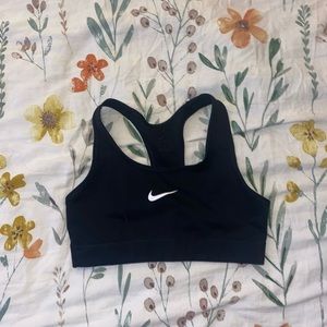 nike sports bra